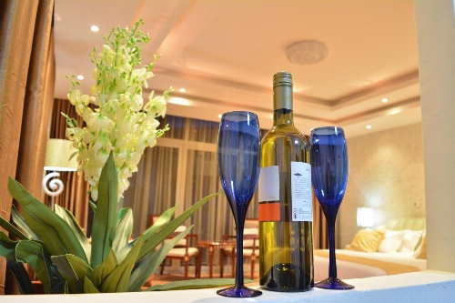 Impress Hotel image 4